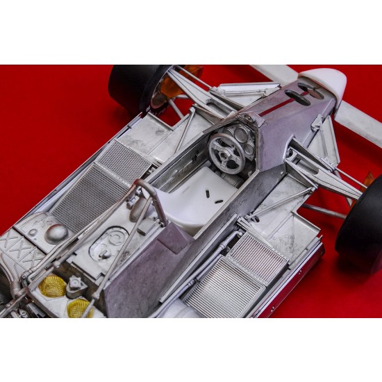 1/20 Ferrari 126C2 Ver.A 1982 Rd.2 Brazilian GP #27 Gilles Villeneuve 1/20 Ferrari 126C2 Ver.A 1982 Rd.2 Brazilian GP #27 Gilles Villeneuve