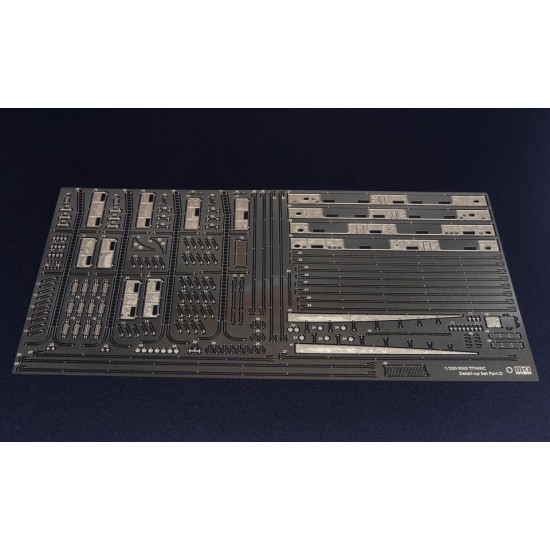 1/200 RMS Titanic Detail-up Deluxe Pack for Trumpeter kits 1/200 RMS Titanic Detail-up Deluxe Pack for Trumpeter kits