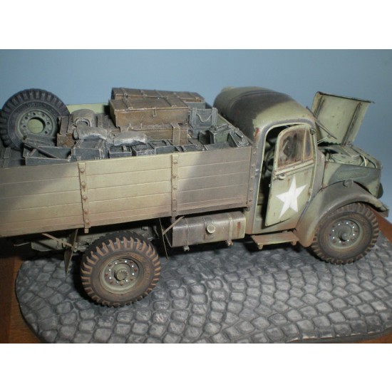1/35 Bedford OXD 1/35 Bedford OXD