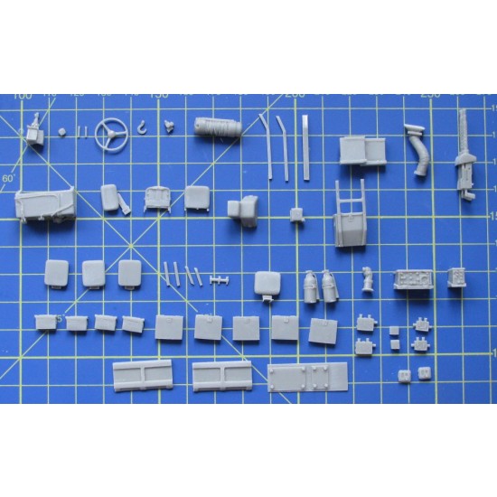 1/35 V-100 Detail Set (interior, wheels & gun) 1/35 V-100 Detail Set (interior, wheels & gun)