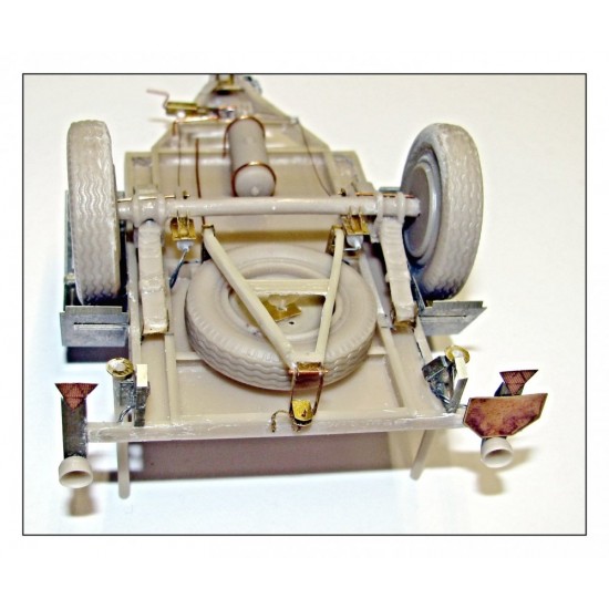 1/35 PAJ 1 HEVA Fuel Tank Trailer 1/35 PAJ 1 HEVA Fuel Tank Trailer