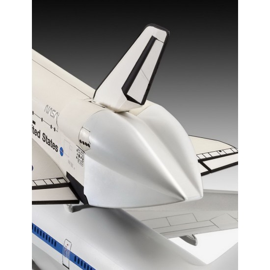 1/144 Boeing 747 SCA and Space Shuttle