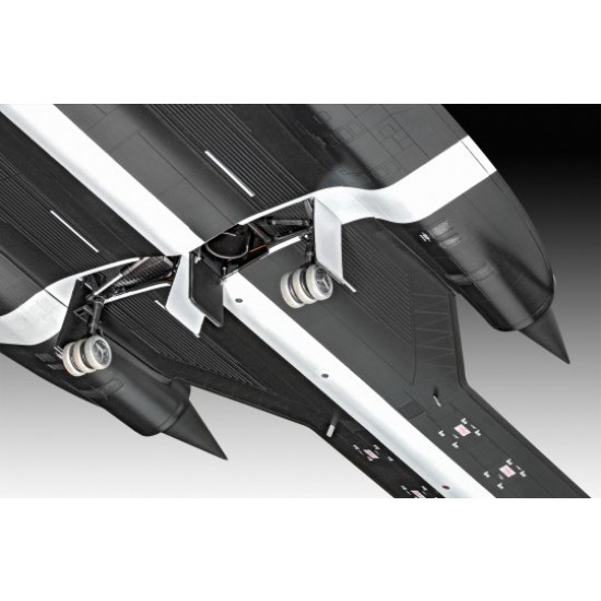 1/48 Lockheed SR-71 A Blackbird 1/48 Lockheed SR-71 A Blackbird