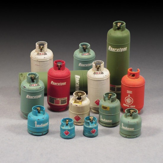 1/35 Gas Cylinders (resin & decals)