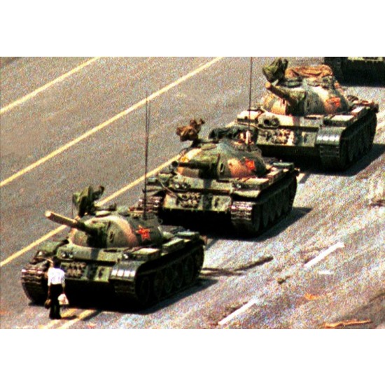 1/35 Tank Man Tiananmen 1989