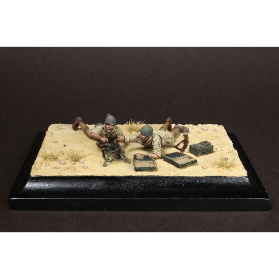 1/35 Italian 45mm Mortar Brixia Team (2 figures with mortar) 1/35 Italian 45mm Mortar Brixia Team (2 figures with mortar)