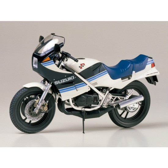 1/12 Suzuki RG250 Gamma Motorcycle