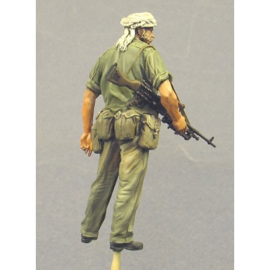 1/35 The British SAS Land Rover Crew Member with 7.62mm MG L7 (1 figure)