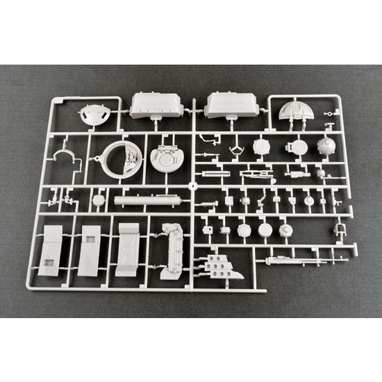 1/16 Russian T-72B MBT 1/16 Russian T-72B MBT