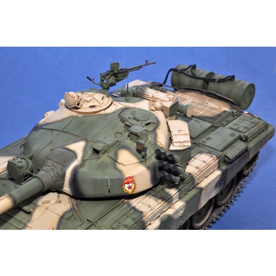 1/16 Russian T-72B MBT 1/16 Russian T-72B MBT