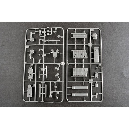 1/24 Junkers Ju-87R Stuka 1/24 Junkers Ju-87R Stuka