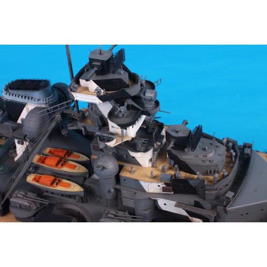 1/200 WWII German Battleship Bismarck 1/200 WWII German Battleship Bismarck