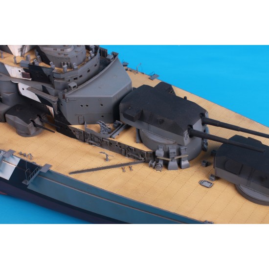 1/200 WWII German Battleship Bismarck 1/200 WWII German Battleship Bismarck