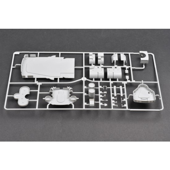 1/200 WWII German Battleship Bismarck 1/200 WWII German Battleship Bismarck