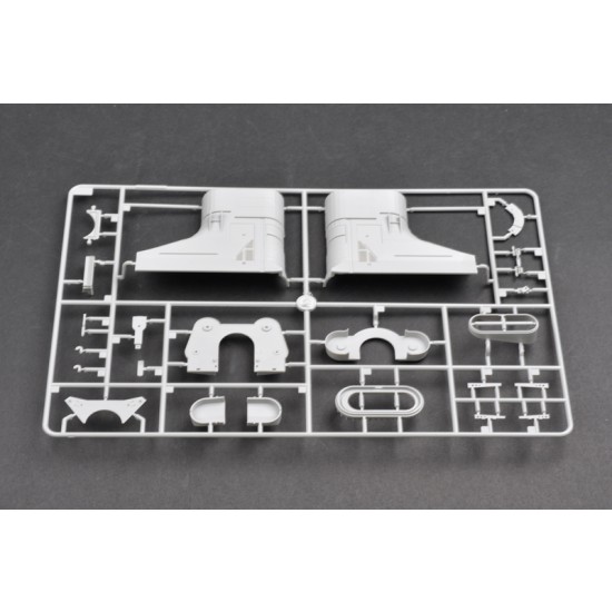 1/200 WWII German Battleship Bismarck 1/200 WWII German Battleship Bismarck