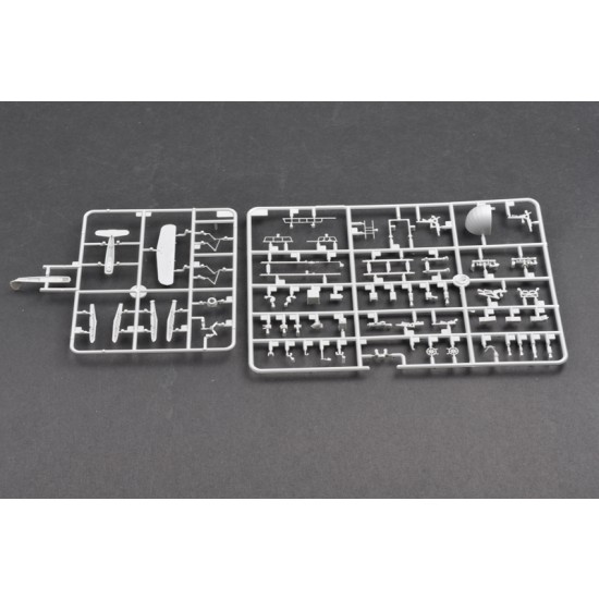 1/200 WWII German Battleship Bismarck 1/200 WWII German Battleship Bismarck