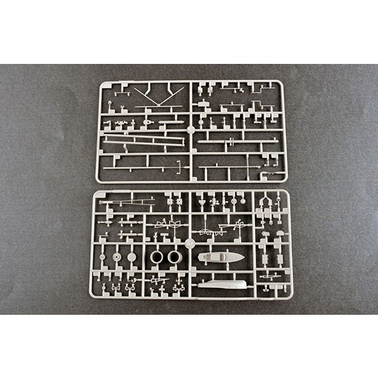 1/200 German Scharnhorst Battleship 1/200 German Scharnhorst Battleship