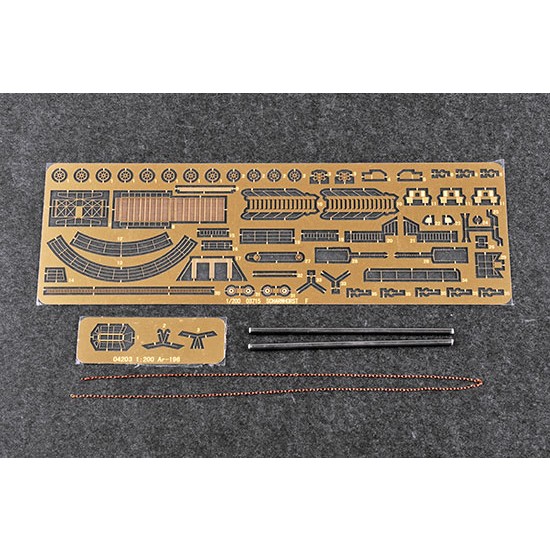 1/200 German Scharnhorst Battleship 1/200 German Scharnhorst Battleship