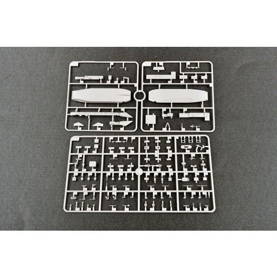 1/350 USS Wasp LHD-1 Amphibious Assault Ship 1/350 USS Wasp LHD-1 Amphibious Assault Ship