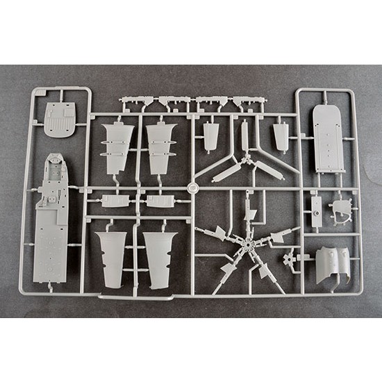 1/48 Mil Mi-24V Hind-E 1/48 Mil Mi-24V Hind-E