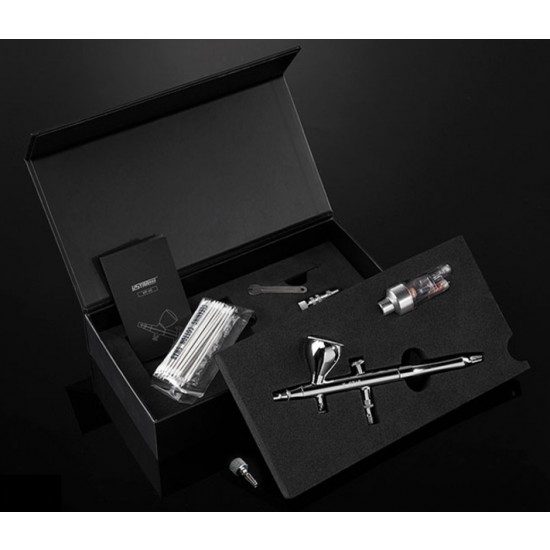 KP-45 0.3mm Dual Action Airbrush w/7cc Gravity Feed Cup KP-45 0.3mm Dual Action Airbrush w/7cc Gravity Feed Cup