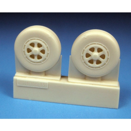 1/48 Grumman Tracker Early Main Wheels Set (2 Resin Wheels)