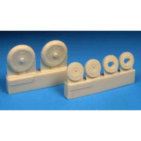 1/48 Bf 109G Wheels - Plain Hub, Smooth Tyres for Eduard/Zvezda/Hasegawa/Tamiya