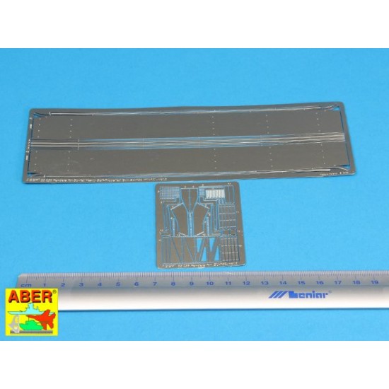 1/35 Soviet Heavy Self-propelled Gun SU-152 (KV-14) Detail set 2 (Fenders) for Bronco