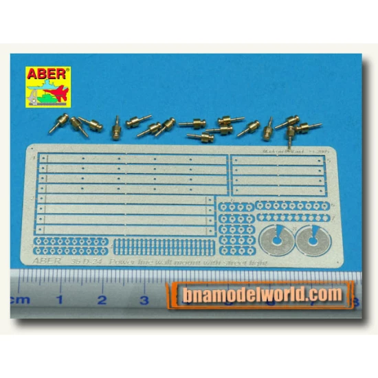 1/35 Power Line Wall Mount with Street Light