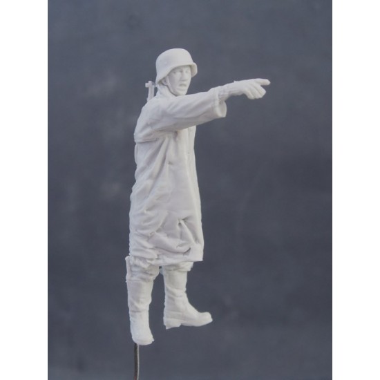 1/35 WWII German KG Hansen Soldier (1 Resin Figure)