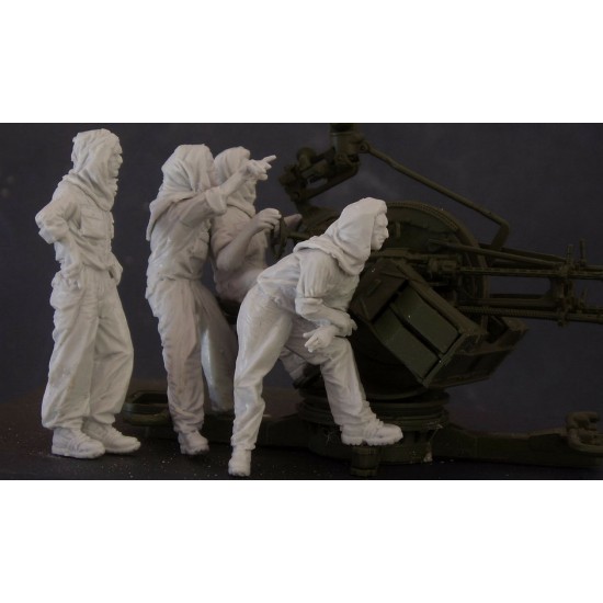 1/35 Mid-East/Africa ZPU-4 Gun Crew (4 figures)