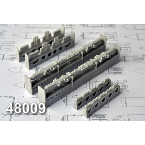 1/48 MBD2-67U Multiple Bomb Racks (2 Racks & 4 100kg Sab-100MN Bombs)