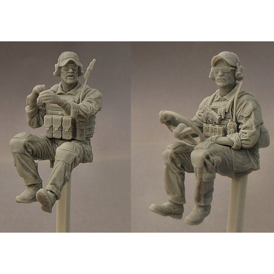 1/35 Special Forces Polaris Crew (2 figures)