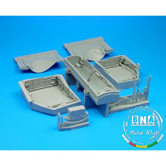 1/32 Sukhoi Su-27 Flanker B Wheel Bay for Trumpeter kit