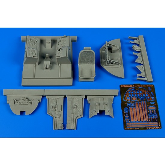 1/32 Douglas A-1H (AD-6) Skyraider Cockpit Set for Trumpeter kits