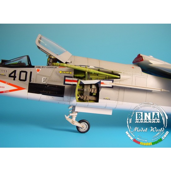 1/48 F-8E Crusader Gun Bay for Hasegawa kit