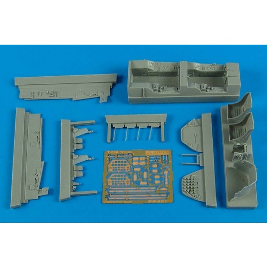 1/48 North-American T-28B/T-28D Trojan Cockpit Set for Roden kits 