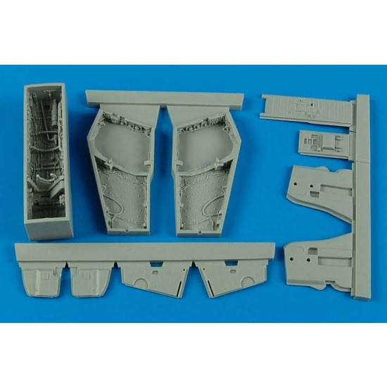 1/48 McDonnell F-4B/N Phantom II Wheel Bays for Academy kits