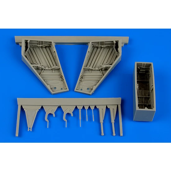 1/48 McDonnell F-101A/C Voodoo Wheel Bay for KittyHawk kit