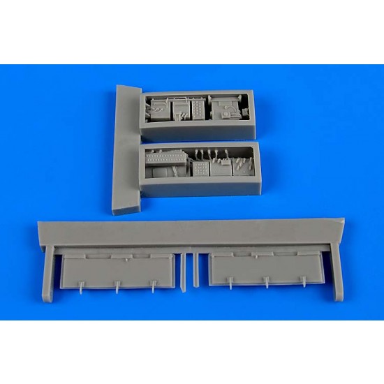 1/48 Panavia Tornado IDS Electronic Bay for Revell kit
