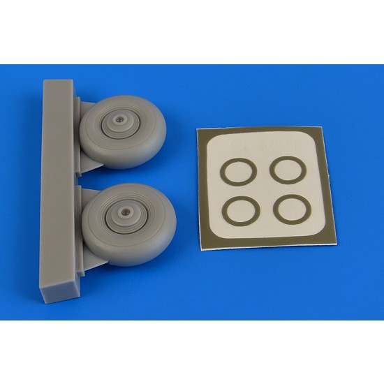 1/72 Bristol Beaufighter Wheels and Paint Masks for Airfix kit