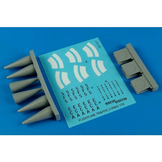 1/32 Aircraft Warning Cones