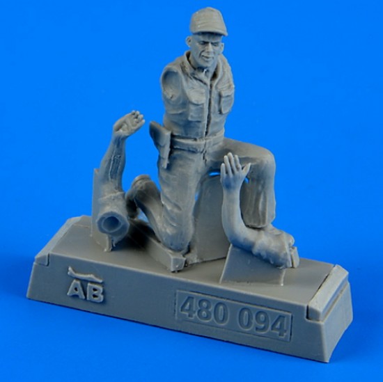 1/48 USAF Maintenance Crew - Farm Gate Operation Vietnam War
