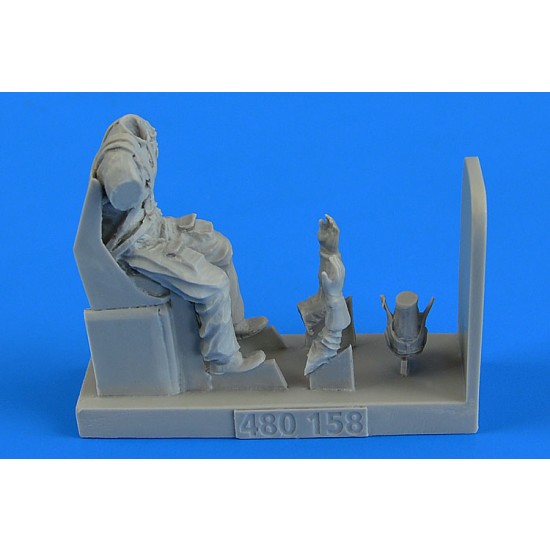 1/48 Czechoslovakian Air Force Fighter Pilot w/Seat for Avia B.534 III 1935-39 for Eduard