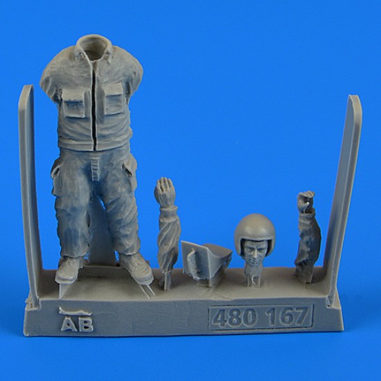 1/48 Warsaw Pact Aircraft Mechanic Part.3 (1 Figure)