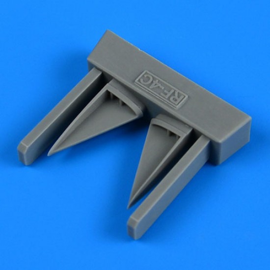 1/32 McDonnell Douglas RF-4C Phantom II Vercital Tail Air Inlet for Revell kits