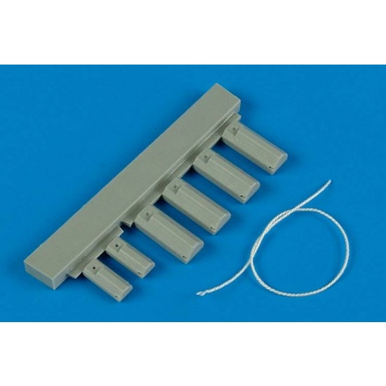 1/48 USAF Wheel Chock with Nylon Thread