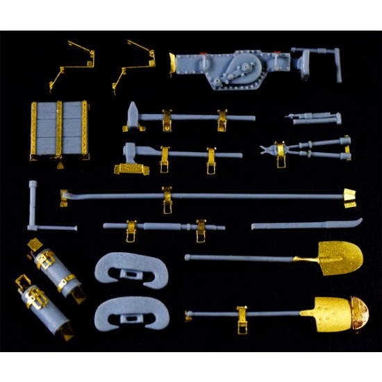 1/35 Late WWII German Vehicle Tool Set