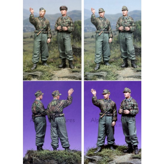 1/35 SS Panzer Recon Crew Set (2 figures)