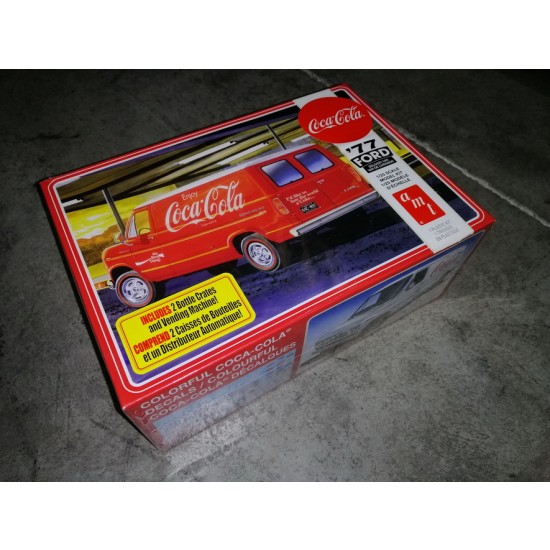 1/25 1977 Ford Van w/Vending Machine (Coca-Cola) 2T